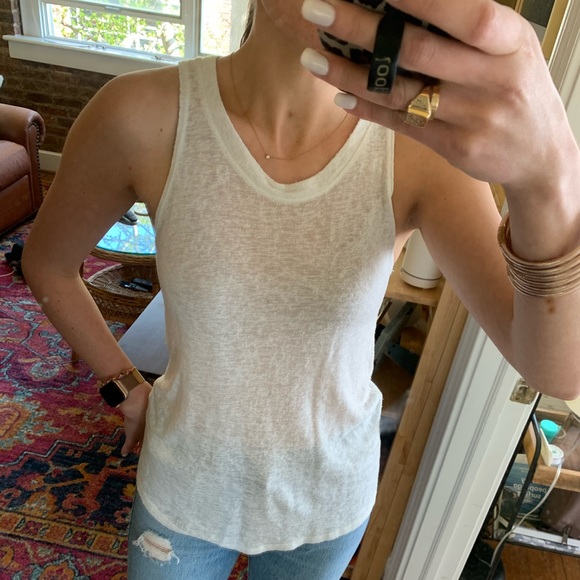 Vestique Tank - Picture 1 of 3